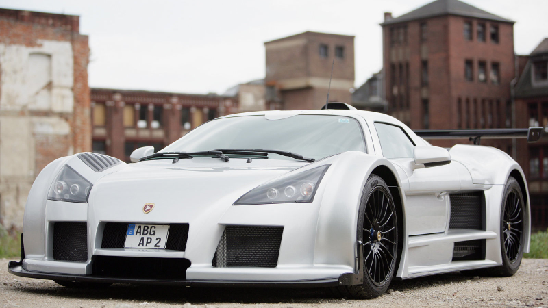 The old Gumpert Apollo